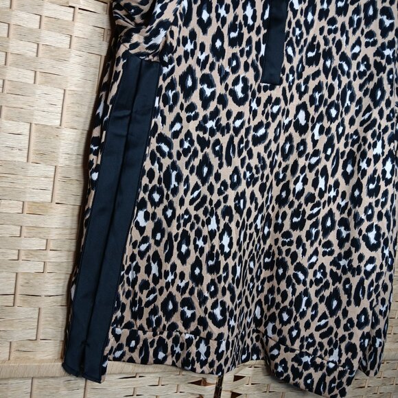 Weekenders by Chico's Leopard Tunic Satin Collared Polo Long Sleeve Rayon XL - Picture 3 of 8